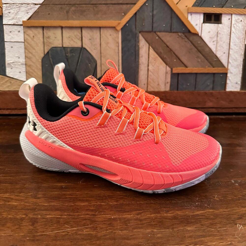 Under Armour‎ Women’s HOVR Ascent E24 Basketball Shoes 7.5 - Picture 3 of 6